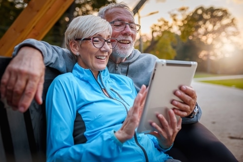 Implant Denture in Kaysville, UT | Book a Free Consultation Today!